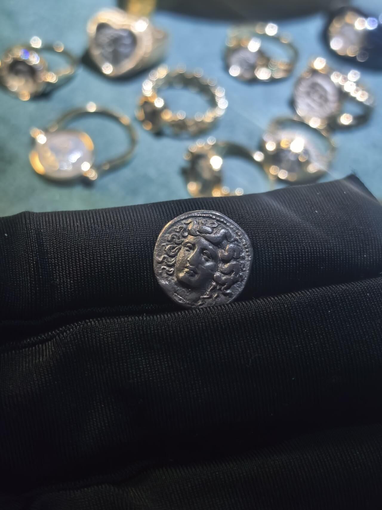 拉瑞萨仙女小直径古币