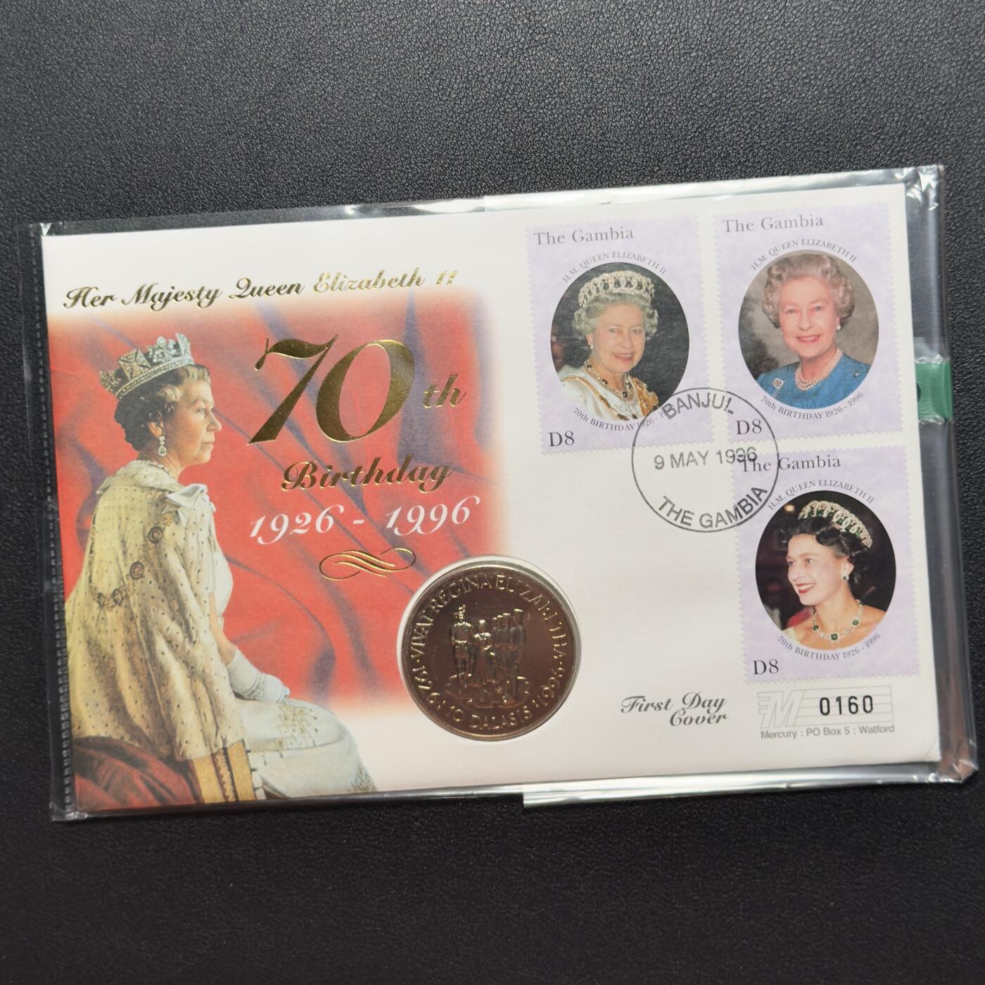 ＜小葵钱铺＞第67期·克朗币·银币场·满200包邮，不寄存·12月15日发货 〈邮币封〉冈比亚1996年女王70岁生日10达拉西克朗型纪念币
