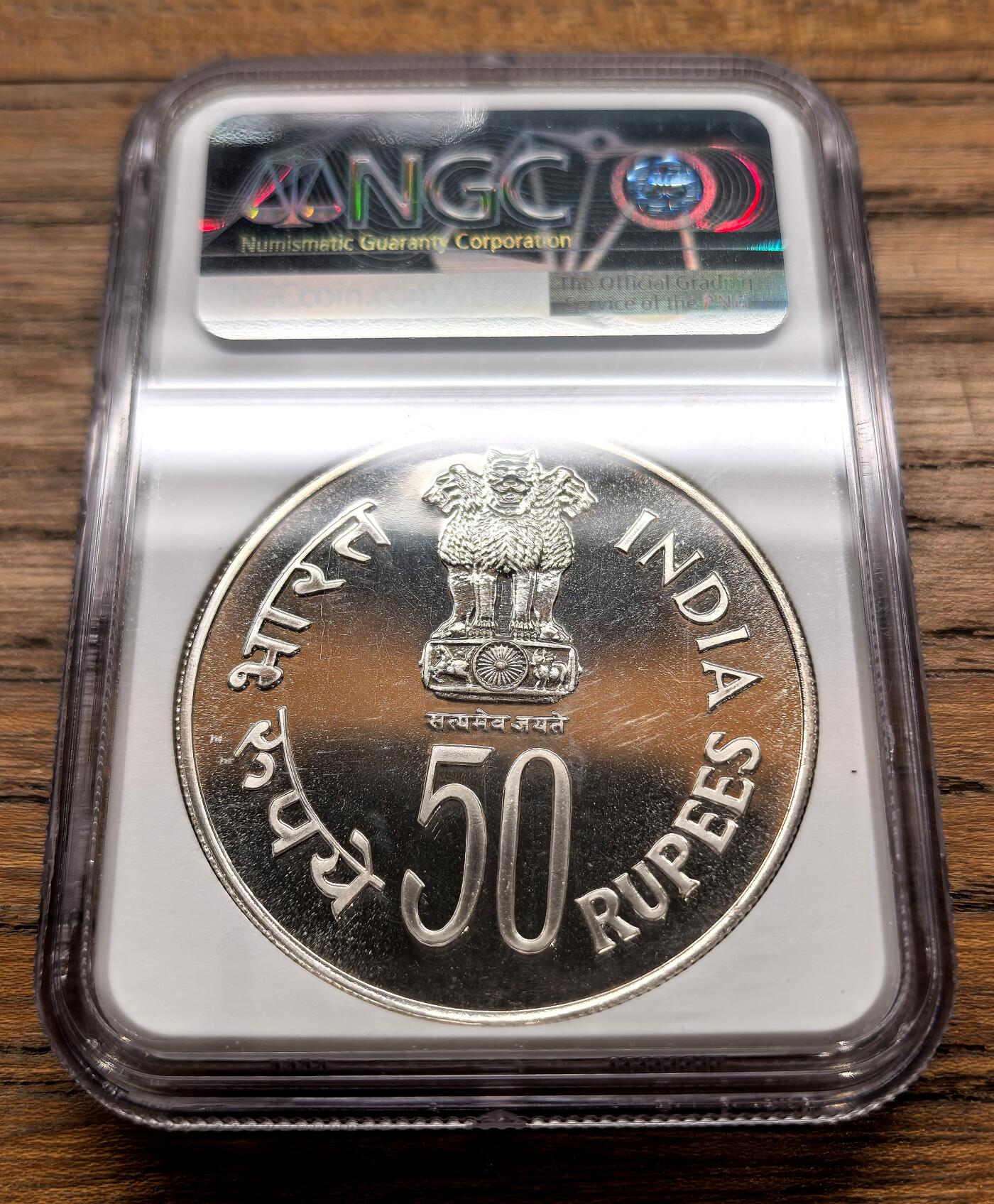 凡希社世界钱币微拍月度大拍（2025/12） 1979印度国际儿童年50卢比纪念大银NGC-MS69，普制版69颇为不易。