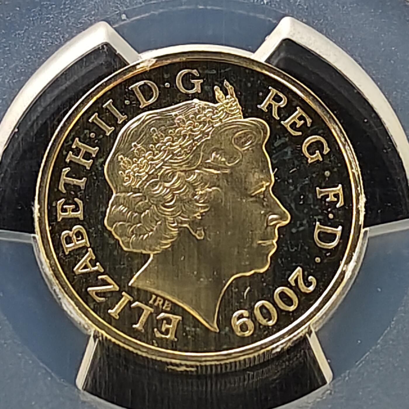 【全场包邮】纯粹捡漏拍487场（免费代拍第24场） 【收藏级】英国2009年1镑盾徽精制币-PCGS PR68 DCAM（更高分仅3枚）