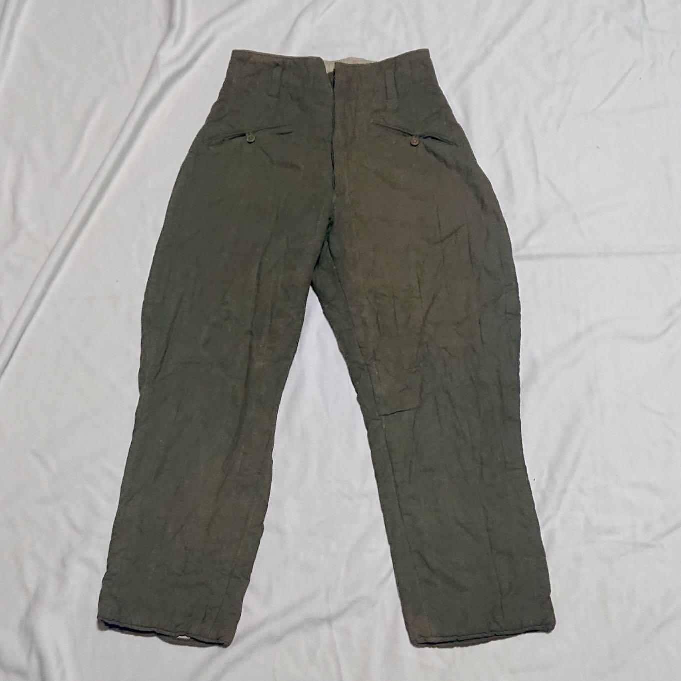 【第叁場】近代勋奖章徽章服饰杂项专场 鸭绿江畔 保家卫国—人民军立领冬服 华东军需部制，后为文工团收录，肩宽约43cm 袖长约52cm 胸围约92cm 裤长约97cm