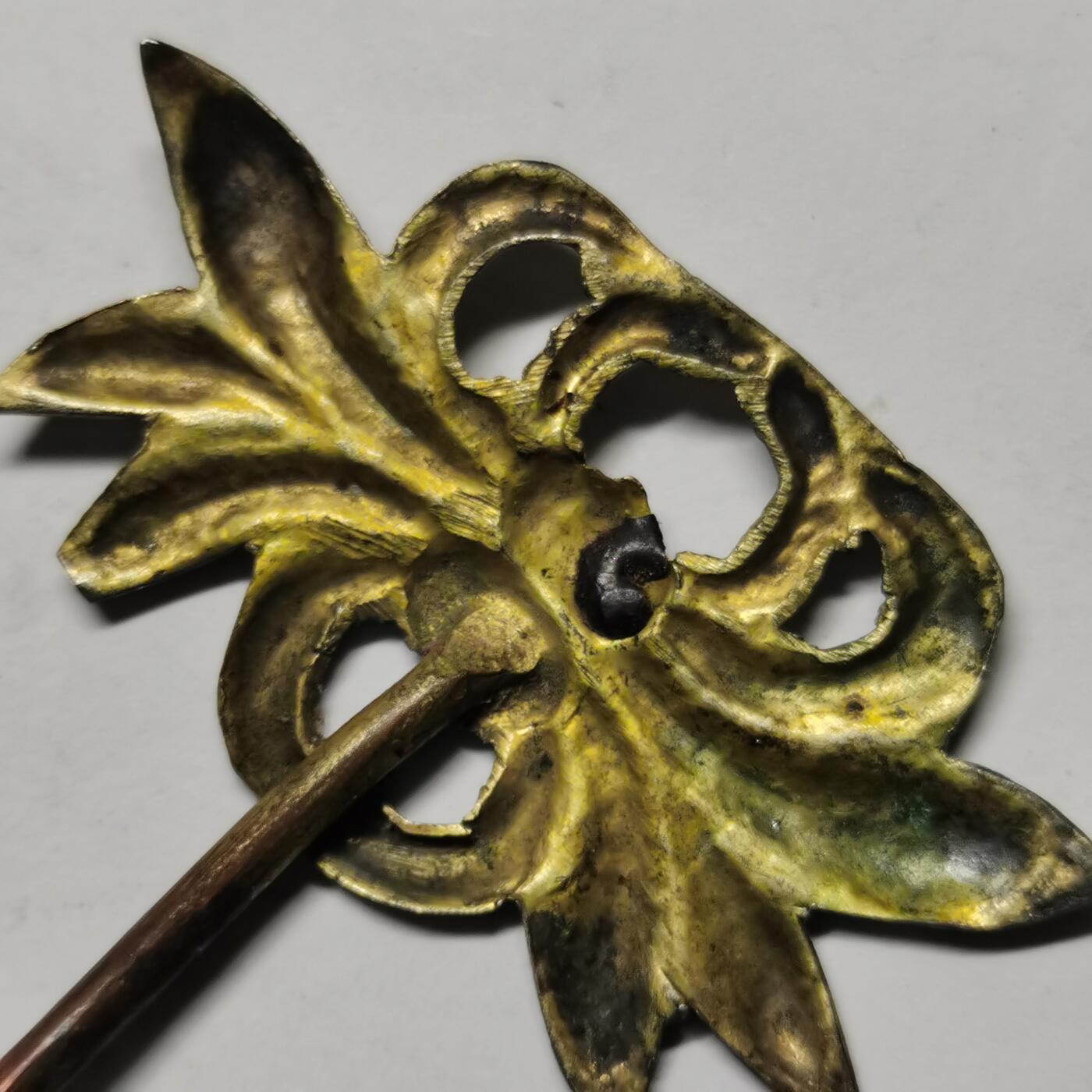 杂件专场88期 清末民国时期老银鎏金发簪，杆是铜的