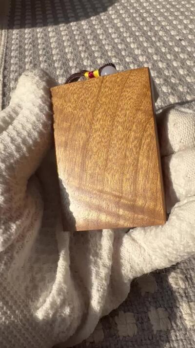 零元拍：NO.1 金丝楠牌子，香喷喷的小金砖，金光闪闪，68.5/47.5/14MM