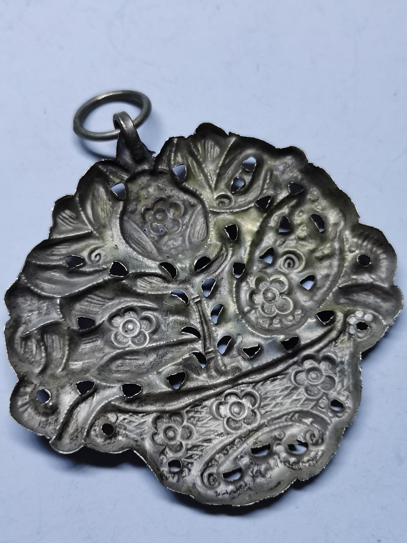 杂件专场88期 清末民国老银梅花点缀吊坠