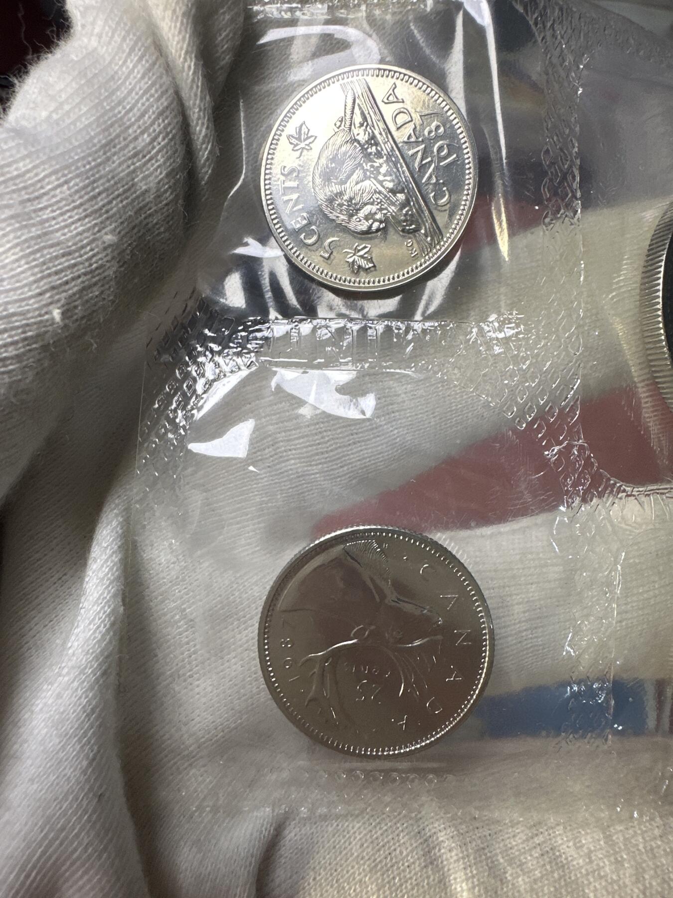 12.25银币、套币、精制币专场