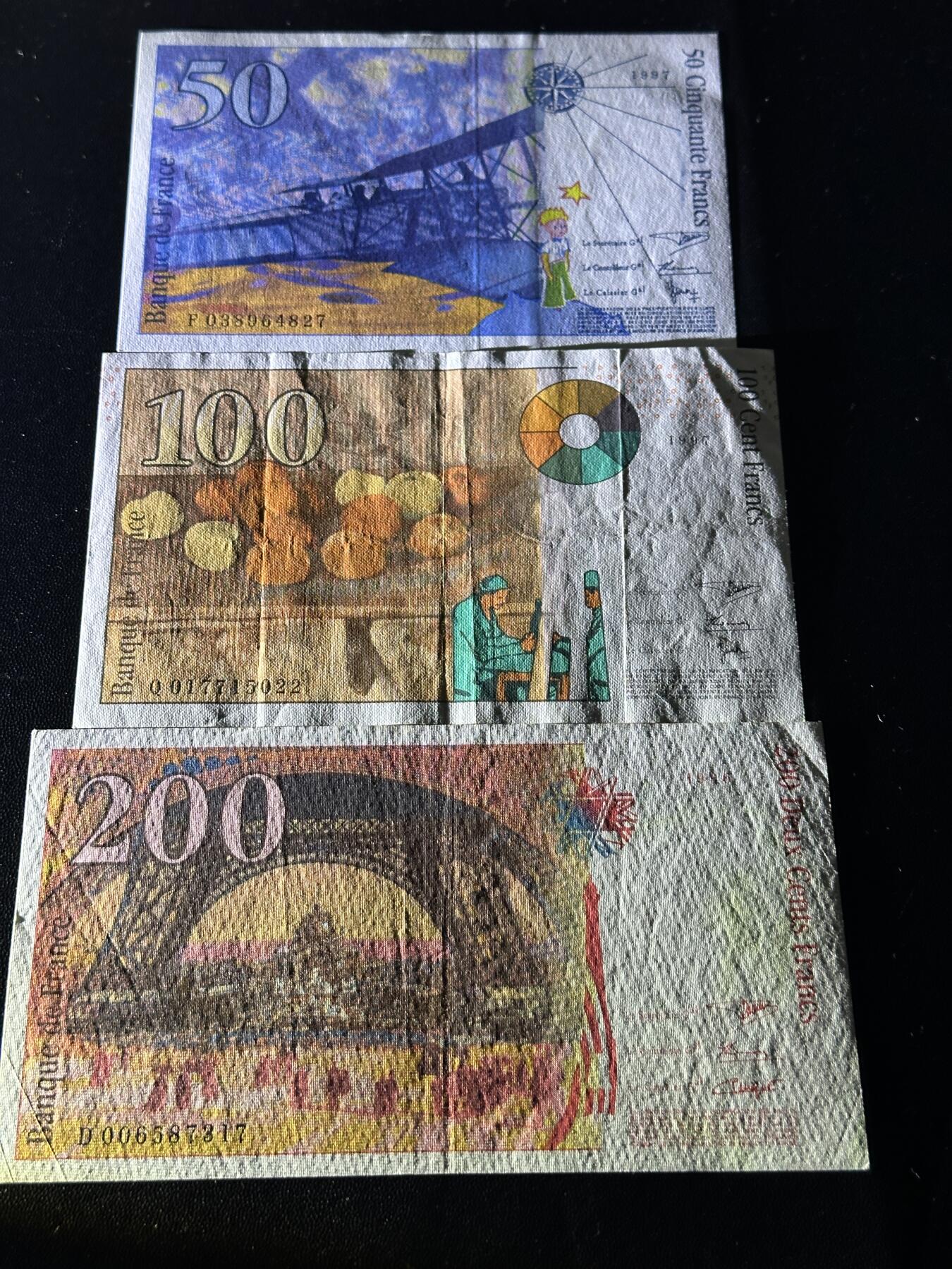 《外钞收藏家》第五百九十三期（精品场）（本平台长期征集拍品、欢迎藏友们联系合作） 法国末版50、100、200法郎 50法郎近全新 其他非全新