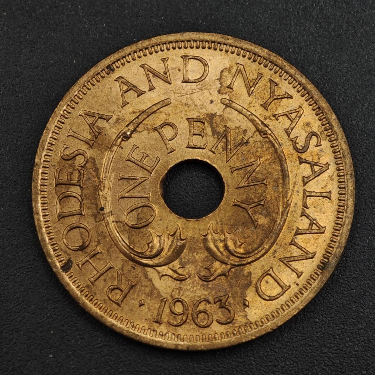 【淘币小摊】实时拍第八百二十六拍   散币场   满百包邮可预留二周 每周一统一发货   罗德西亚和尼萨兰1963年1便士铜币