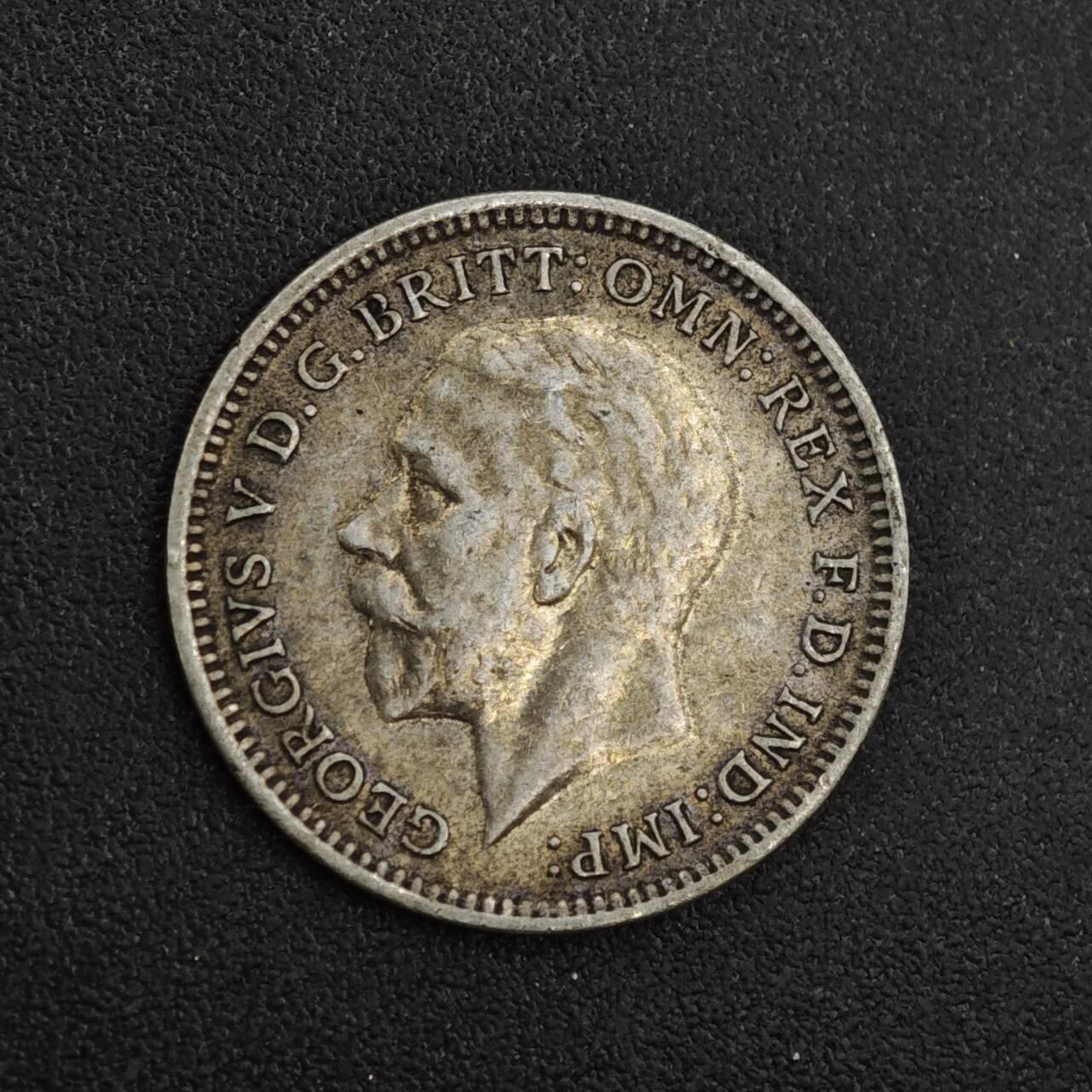 【淘币小摊】实时拍第八百二十六拍   散币场   满百包邮可预留二周 每周一统一发货   英国1932年乔治五世3便士银币