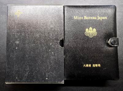 凡希社世界钱币微拍月度大拍（2025/12） - 1992日本豪华版精铸PS原厂包装