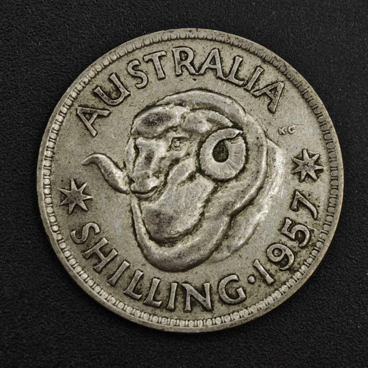 【淘币小摊】实时拍第八百二十六拍   散币场   满百包邮可预留二周 每周一统一发货   澳大利亚1957年伊丽莎白二世1先令银币