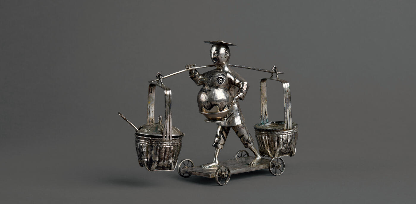 华艺国际2025年秋季拍卖会 钱币专场 民国时期银质滑轮车挑夫三调料罐组合一套