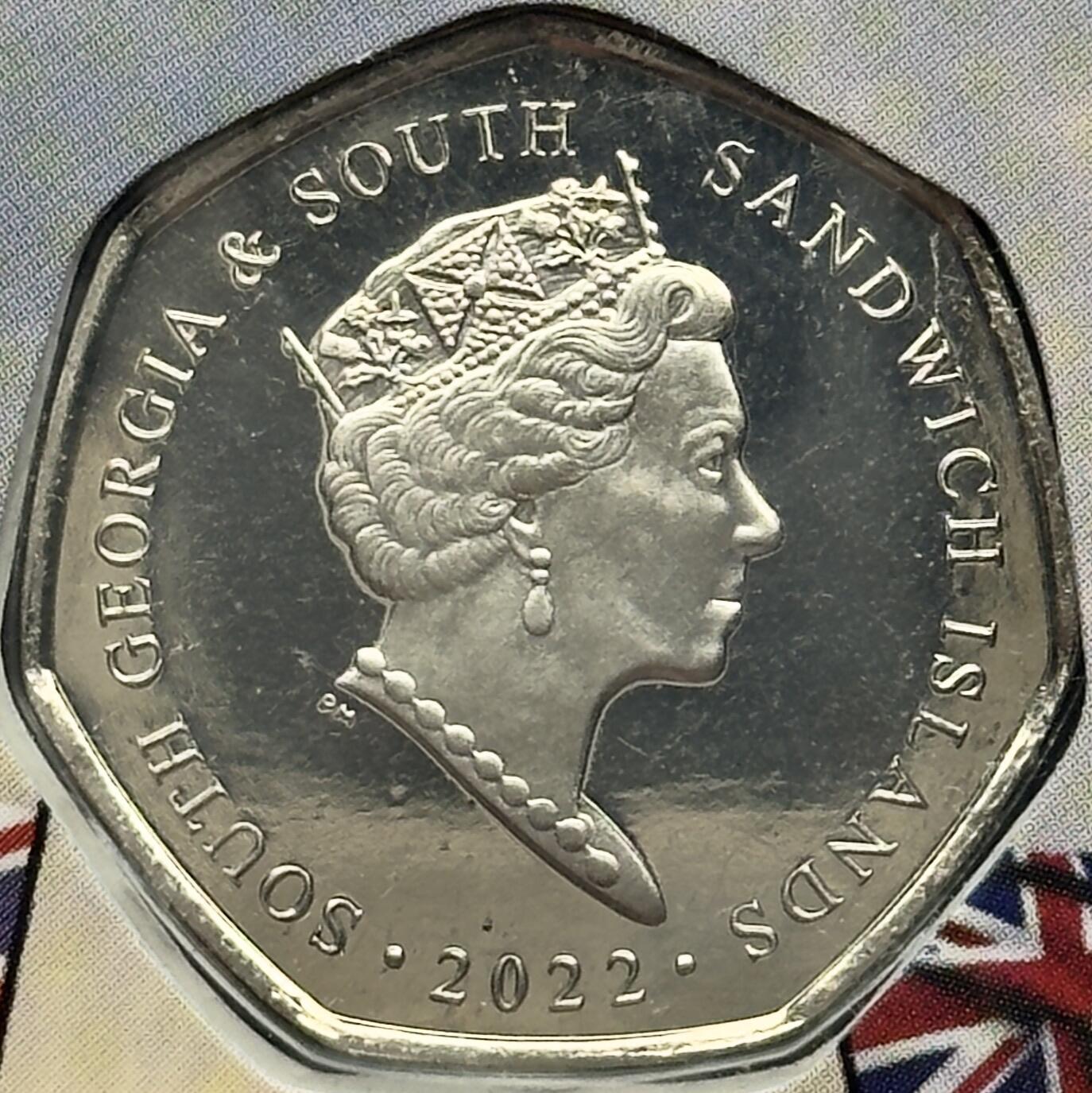 ＜小葵钱铺＞第67期·克朗币·银币场·满200包邮，不寄存·12月15日发货 南乔治亚岛和南桑威奇群岛2022年女王白金禧年卡装50便士纪念币
