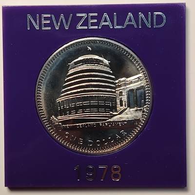 布加迪🐬～世界钱币(上海)🌾第 264 期 /  各国套币和散币 - 新西兰🇳🇿 1978年 女王加冕25周年 1元 克郎币