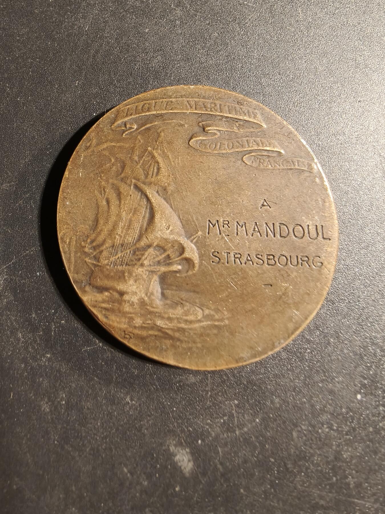 老王徽章第169期 法国海事与殖民地联盟大铜章     大师Dropsy作品     Cuivre铜标    直径40mm.    重量30g