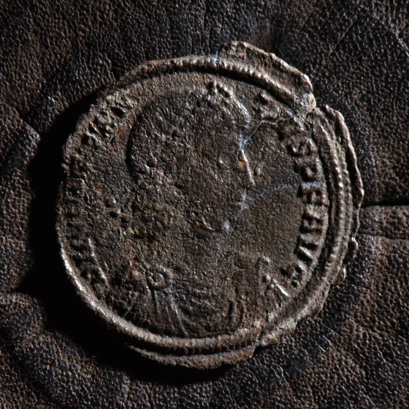 【良泉】【元旦直播场】1月1日晚19.30点开拍！208组西方古代钱币、日本朝鲜花钱 【百分币】公元337-361年【古罗马】君士坦提乌斯二世“重现幸福时光”大铜币，2.58克