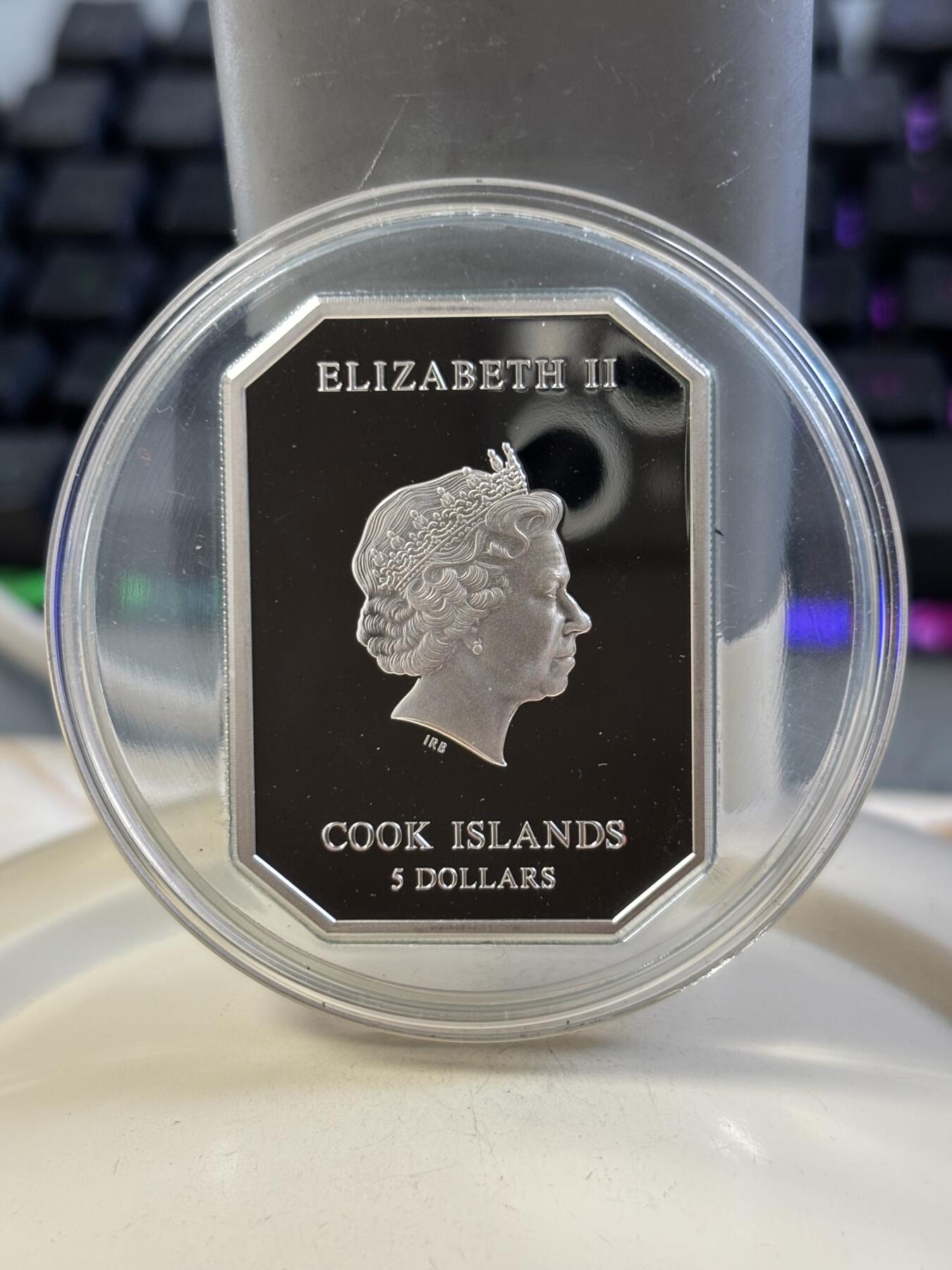 第185期拍卖 库克2012年圣保罗镶水晶镀金纪念银币，999银镀金，25克