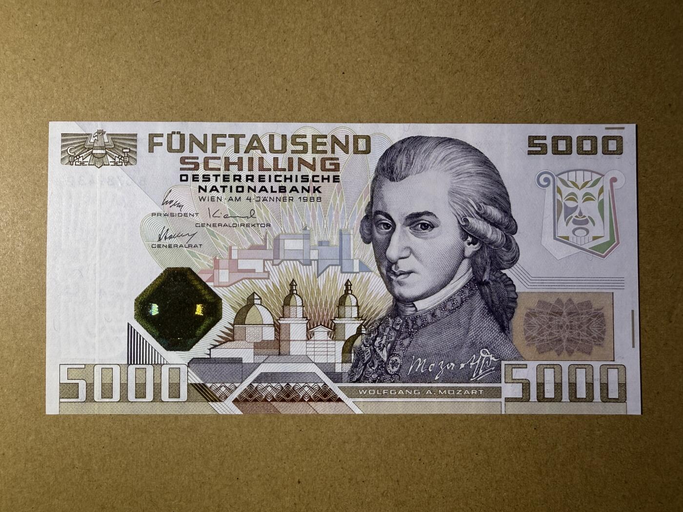 《艾美收藏》第224期-12.14周日外币超白金场 奥地利5000先令 UNC 1988年 奥地利作曲家莫扎特 原票好品 世界第一张全息膜纸币