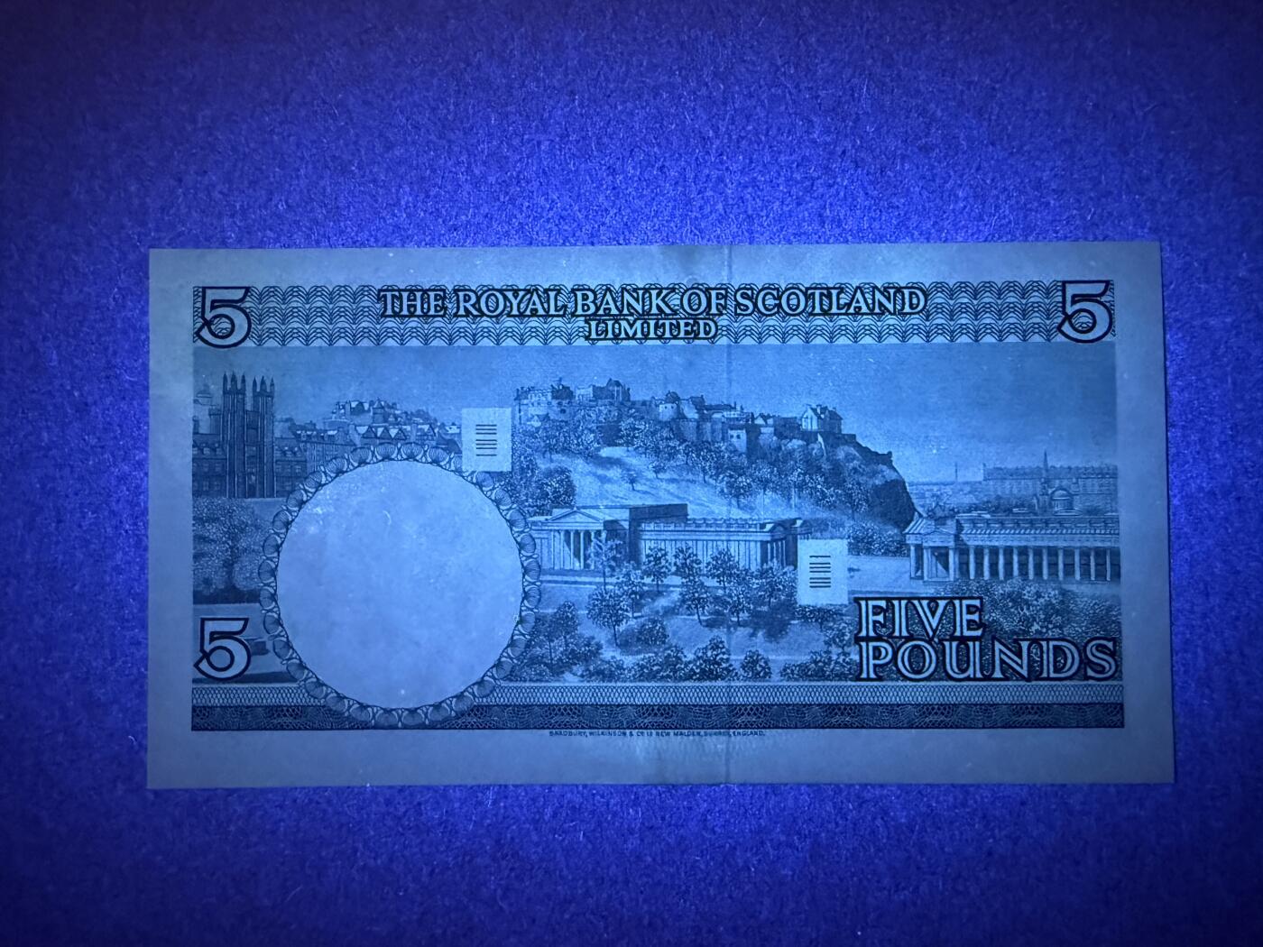 《艾美收藏》第224期-12.14周日外币超白金场 苏格兰5镑 UNC- 1969年A1冠 一个角有点轻微污 无4