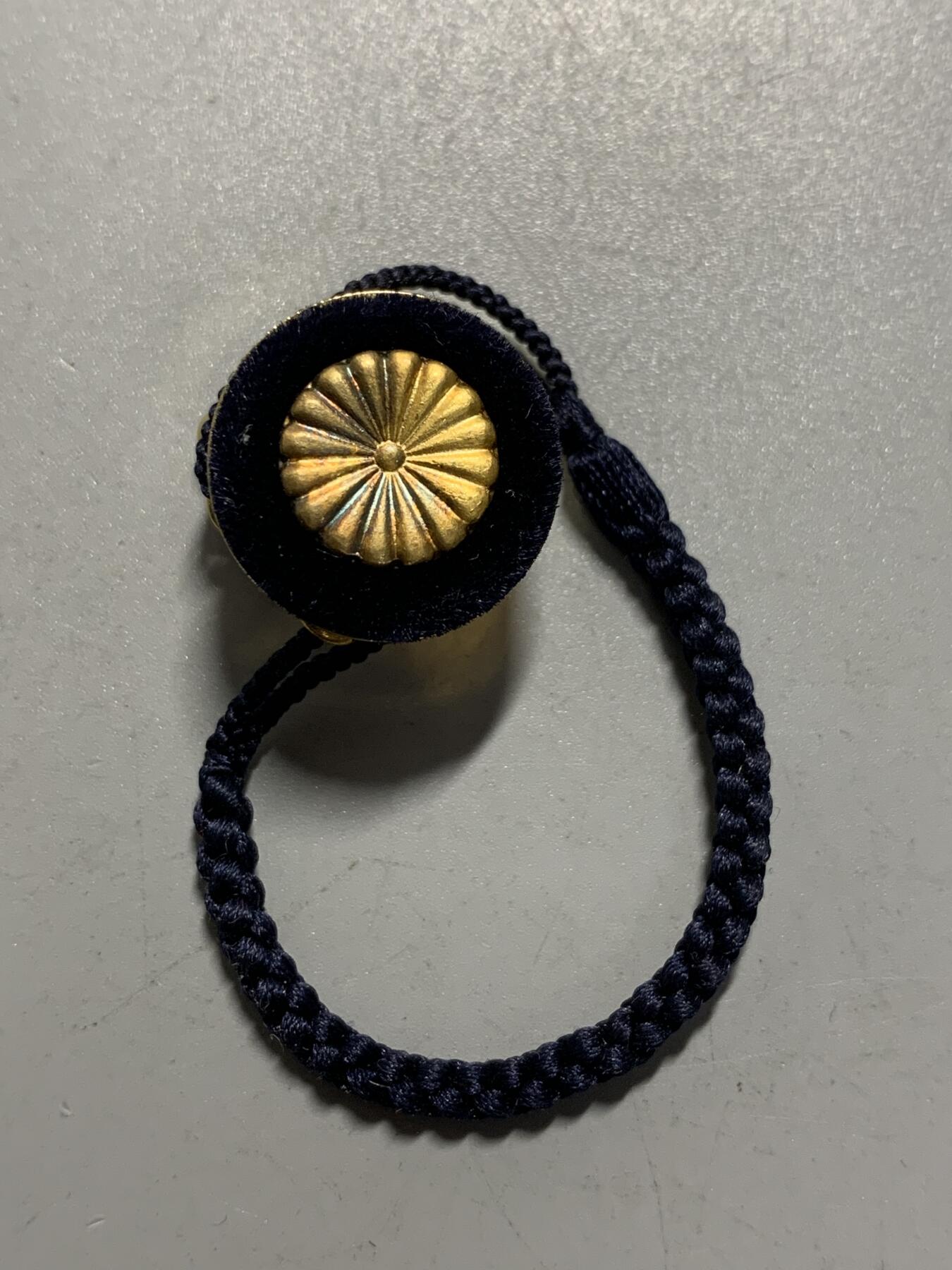 远东徽章小铺12月14日周日晚上9点结束 议员银章