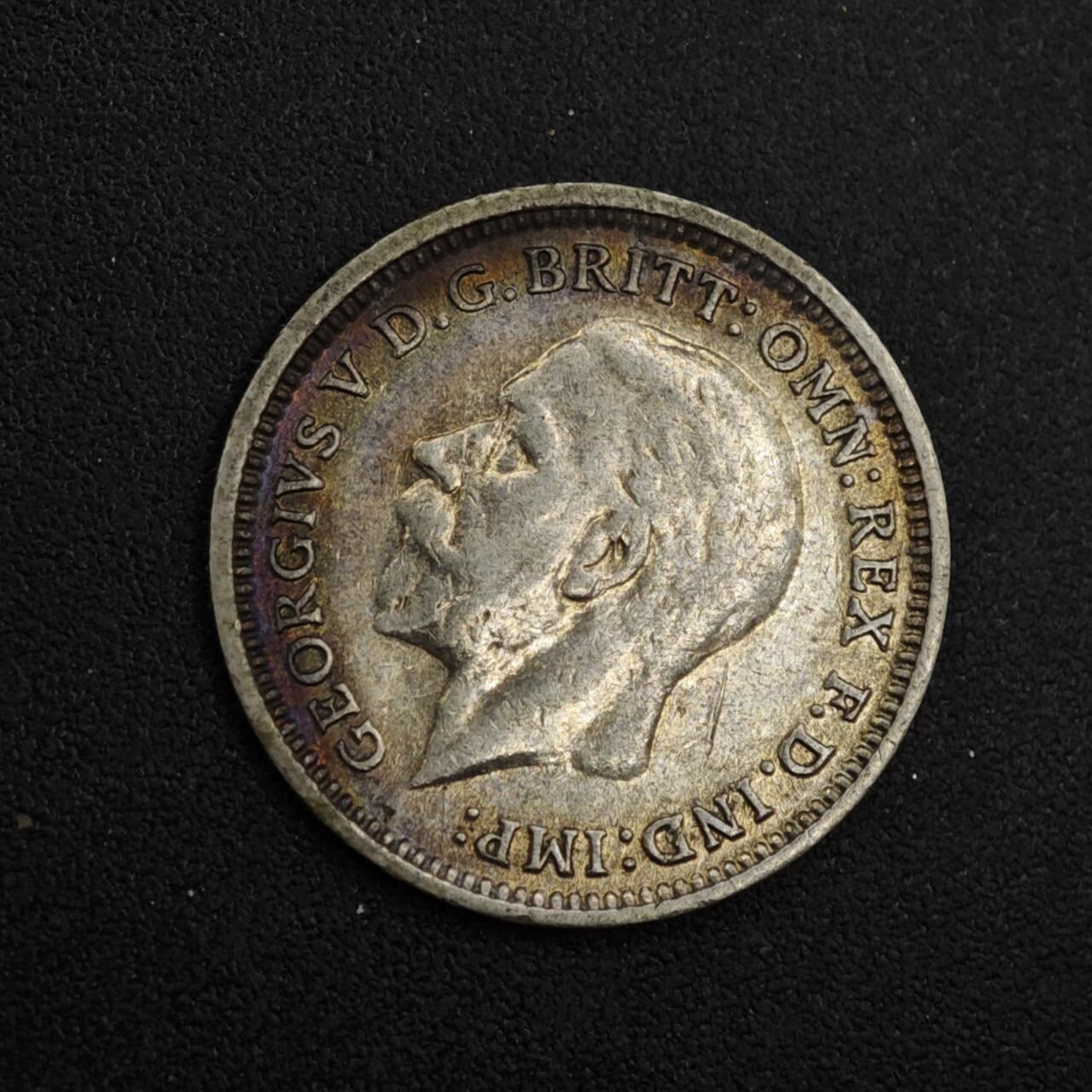 【淘币小摊】实时拍第八百二十六拍   散币场   满百包邮可预留二周 每周一统一发货   英国1935年乔治五世3便士银币