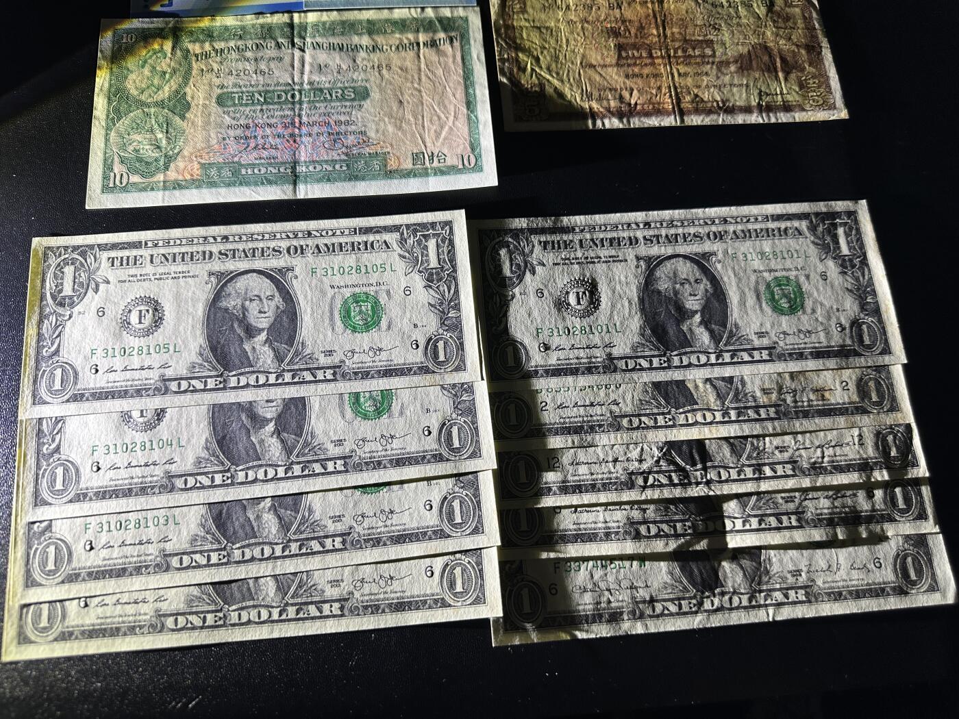 《外钞收藏家》第五百九十三期（精品场）（本平台长期征集拍品、欢迎藏友们联系合作）