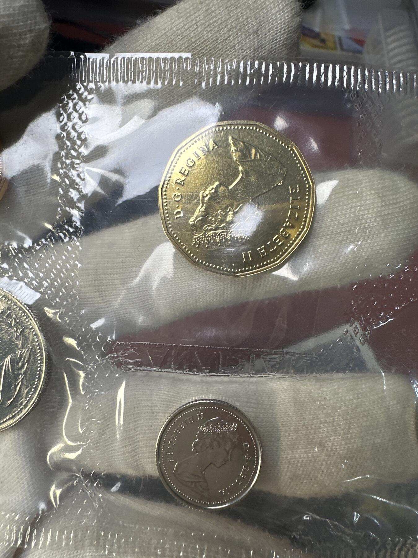 12.25银币、套币、精制币专场