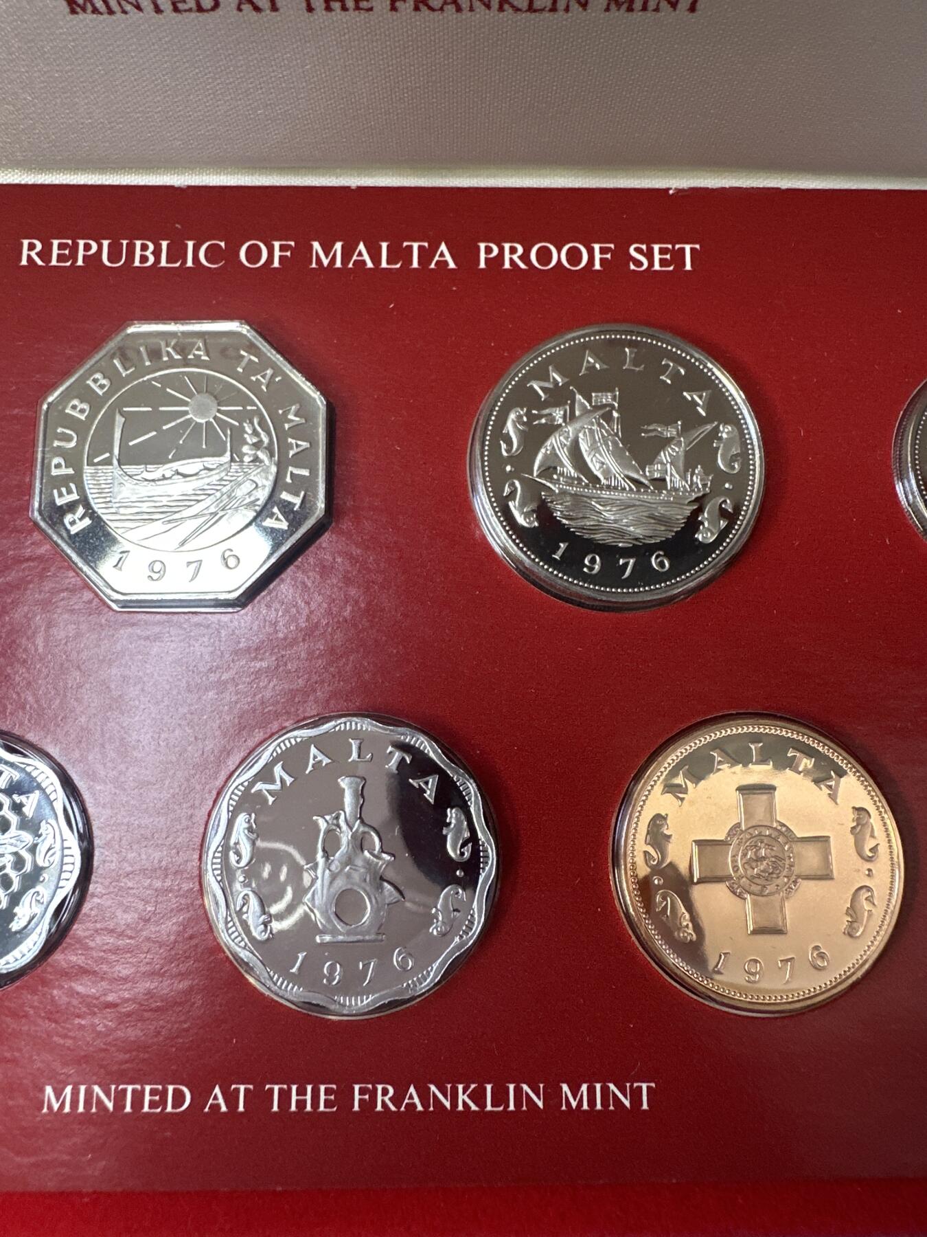 12.25银币、套币、精制币专场