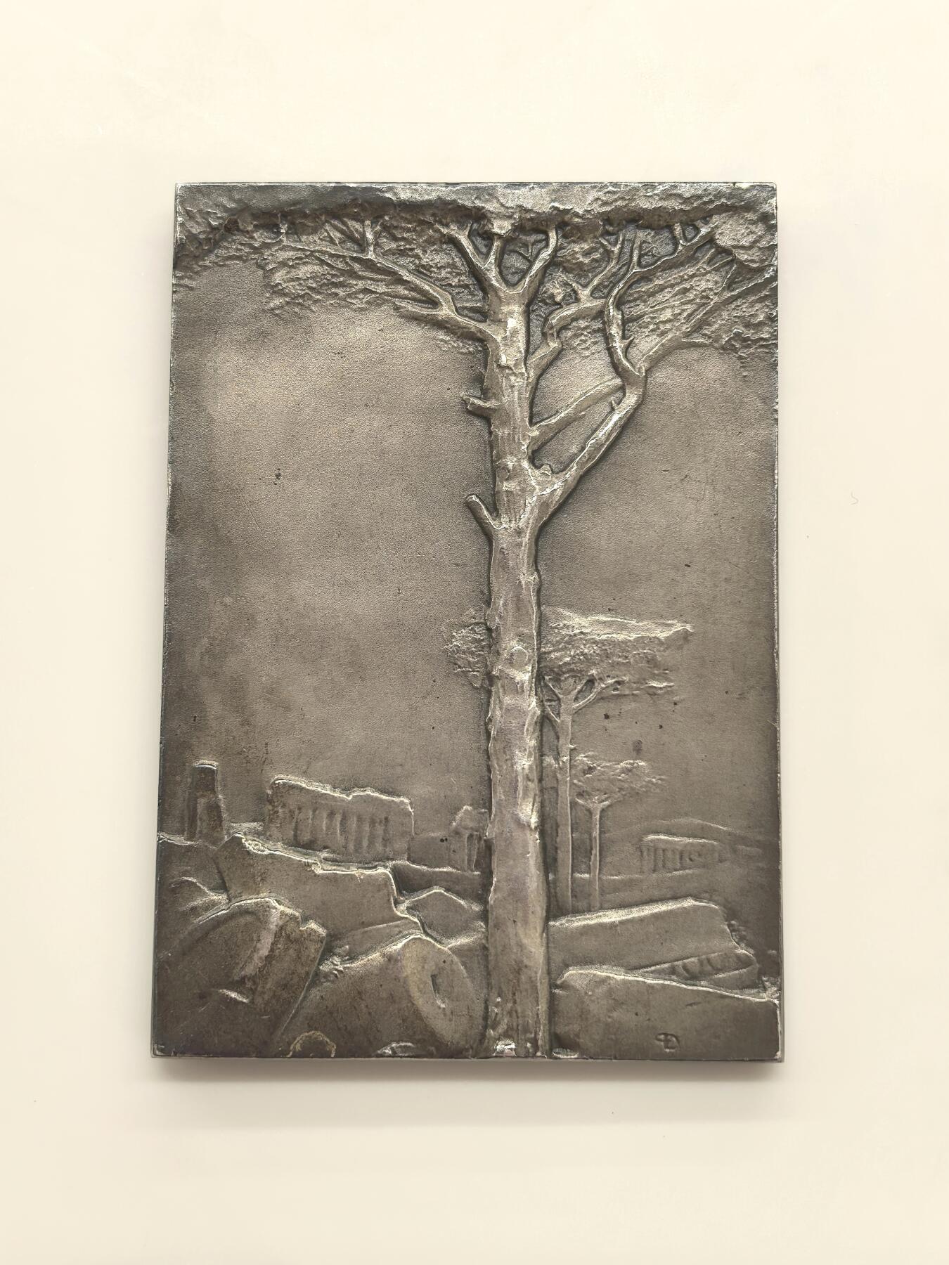 博洋堂世界钱币拍卖第151期（全场包邮） 法国经典银章，挽歌，画面唯美，背面雕刻松树下的古罗马遗址，64mm*45mm，81克，边铭1ARGENT