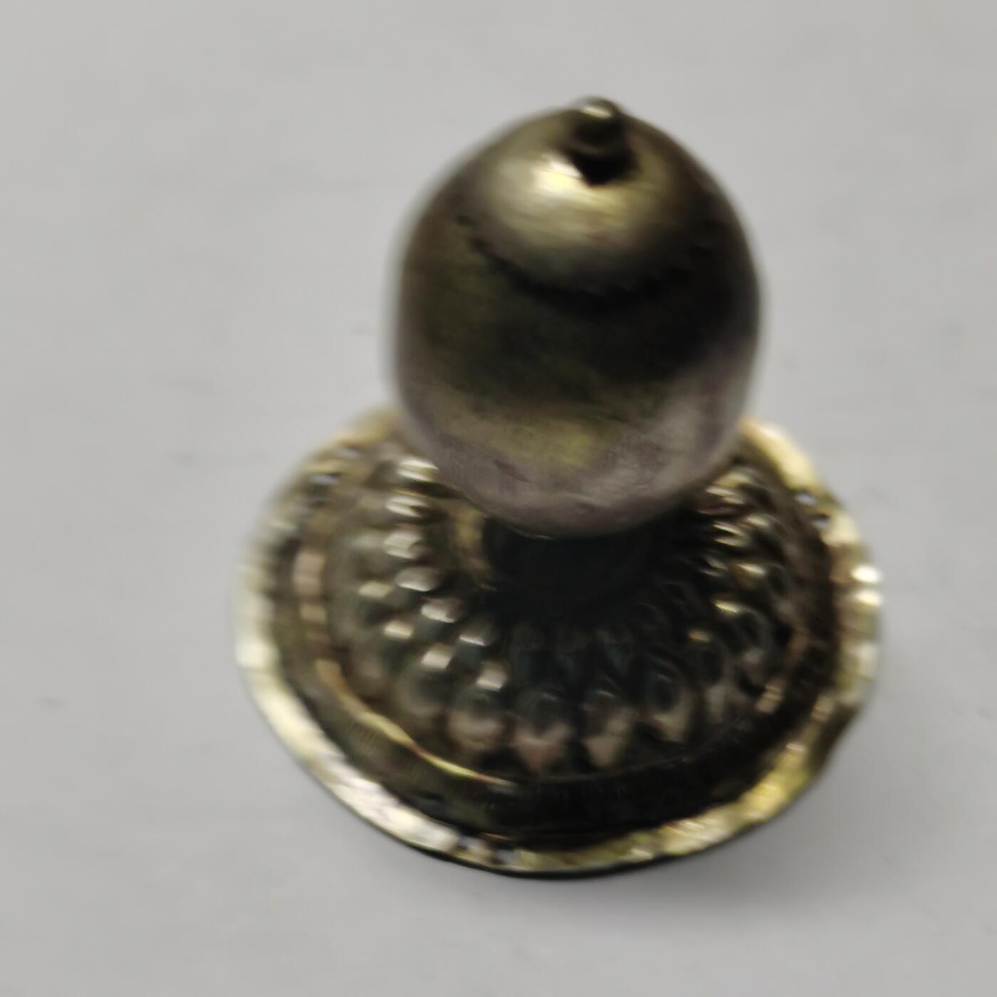 杂件专场88期 清代老银官帽顶，边有点裂