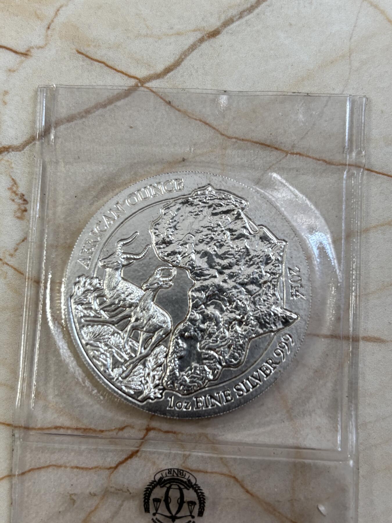 第185期拍卖 卢旺达2014年非洲野生动物系列7黑斑羚1盎司银币，999银