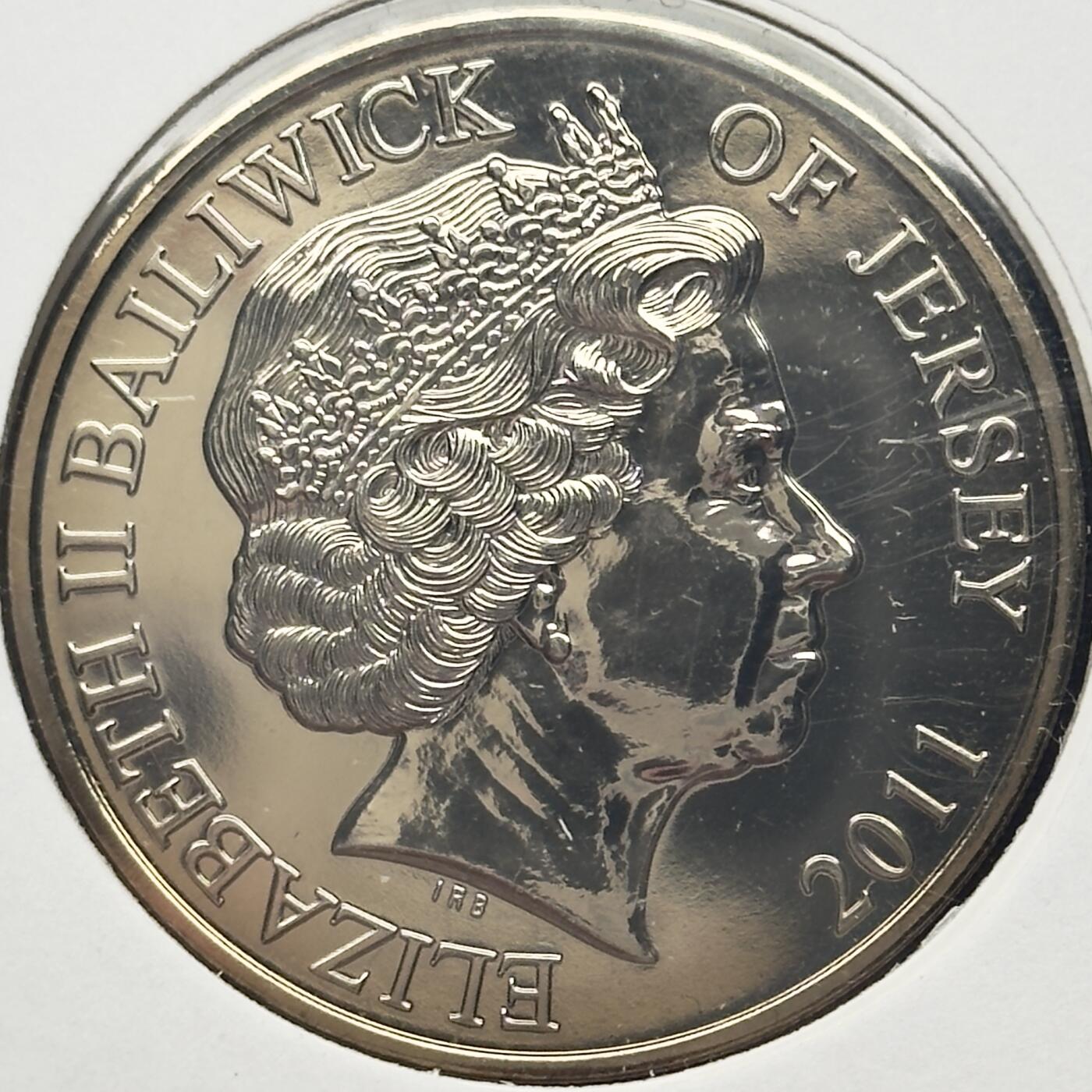 ＜小葵钱铺＞第67期·克朗币·银币场·满200包邮，不寄存·12月15日发货 〈邮币封〉泽西岛2011年皇家退伍军人协会成立90周年·皇家军团5镑克朗型彩色纪念币