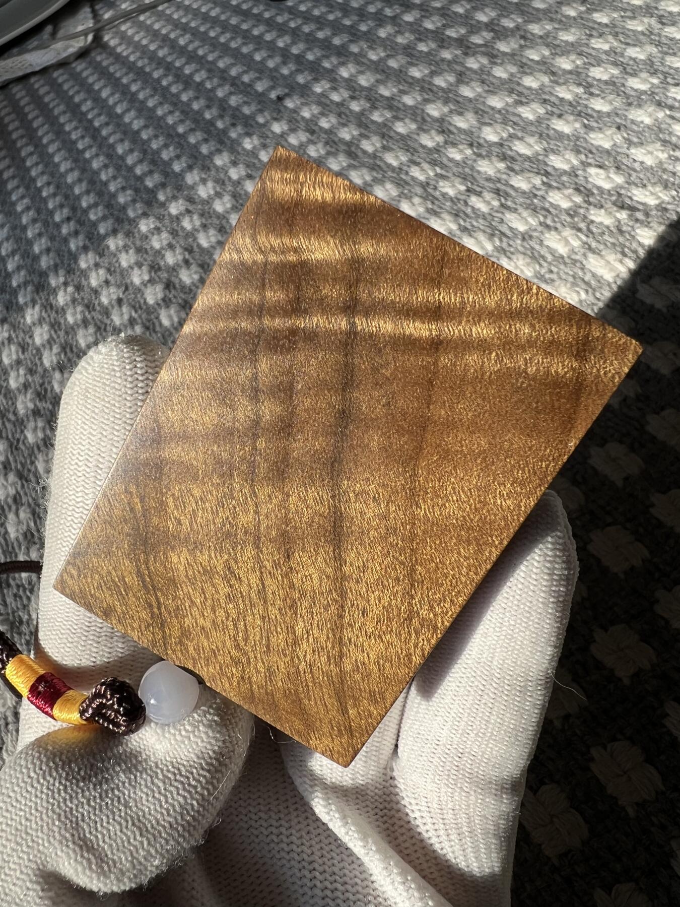 零元拍：NO.3金丝楠牌子，香喷喷的小金砖，金光闪闪，64.5/46/12.5MM