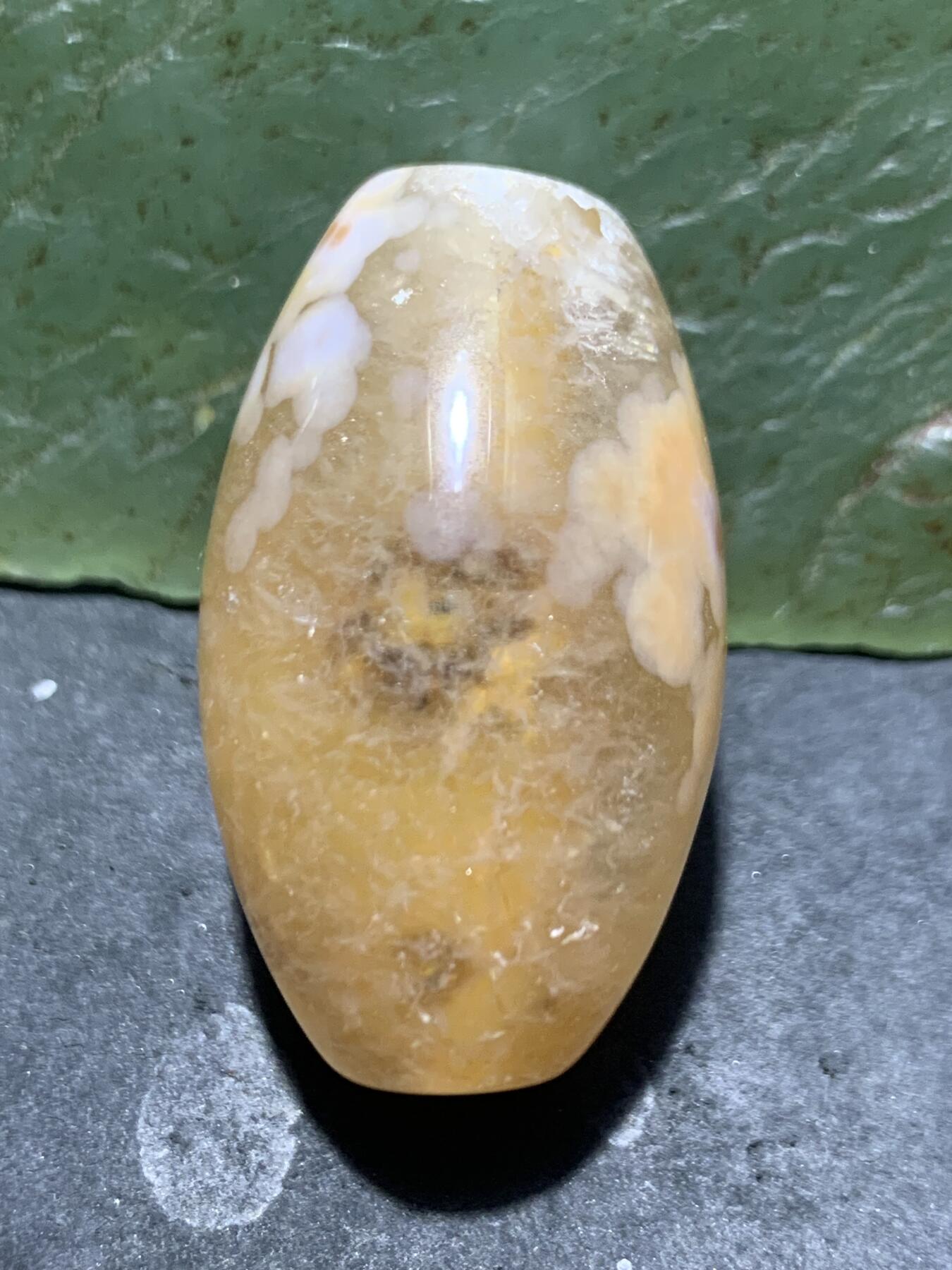 冰飘糖心料战国红玛瑙勒子一颗！