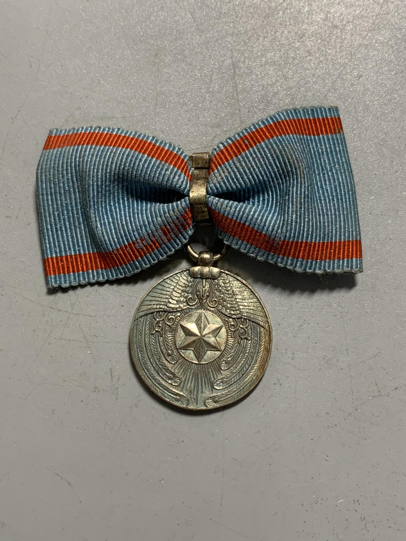 远东徽章小铺12月14日周日晚上9点结束 军人后援会银章