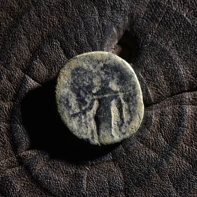 【良泉】【元旦直播场】1月1日晚19.30点开拍！208组西方古代钱币、日本朝鲜花钱 - 公元前110-96年【纳巴泰王国】阿雷塔斯二世发行的“胜利女神”铜币，3.21克