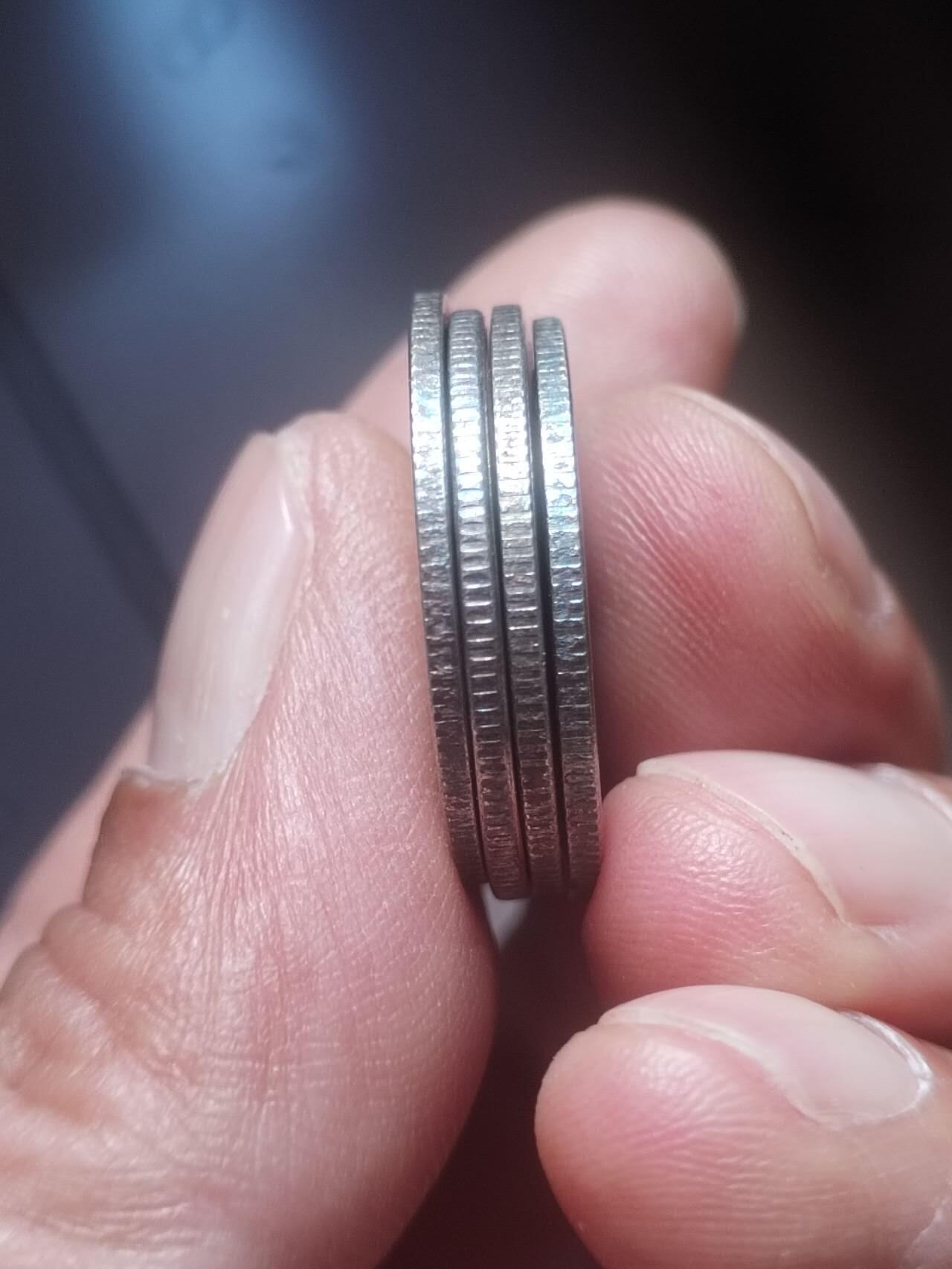 硬币 纪念币 评级币专场 硬币四枚不同。五彩光。