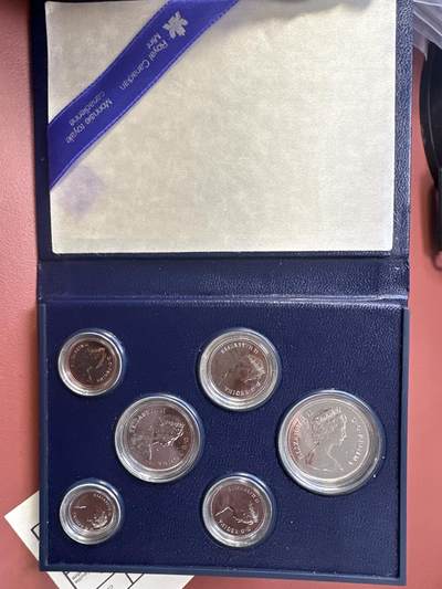 12.25银币、套币、精制币专场 - 加拿大1981年类精致盒6枚套币 带证书