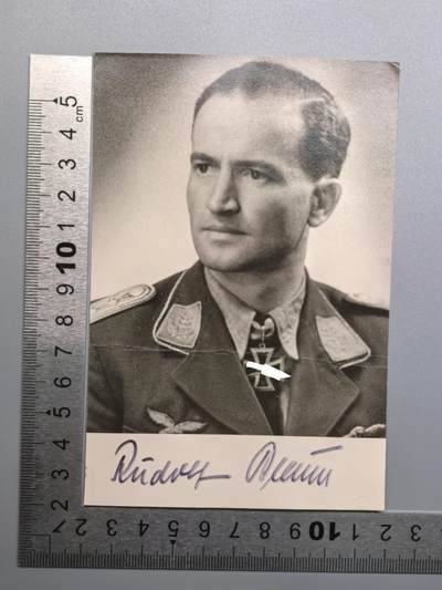 小驴勋章奖章收藏12月13日周六晚六点拍卖（珍爱和平，收藏战争，铭记历史，勿忘国耻，忠党爱国。有偿代拍，送拍规则在简介最后，参拍须阅读规则后再参拍，关系到运费包装发货时效真假辨别等关键信息，拍卖时不再发原图，看大图店主微信码在拍卖店铺介绍里） - Rudolf Braun战后亲签