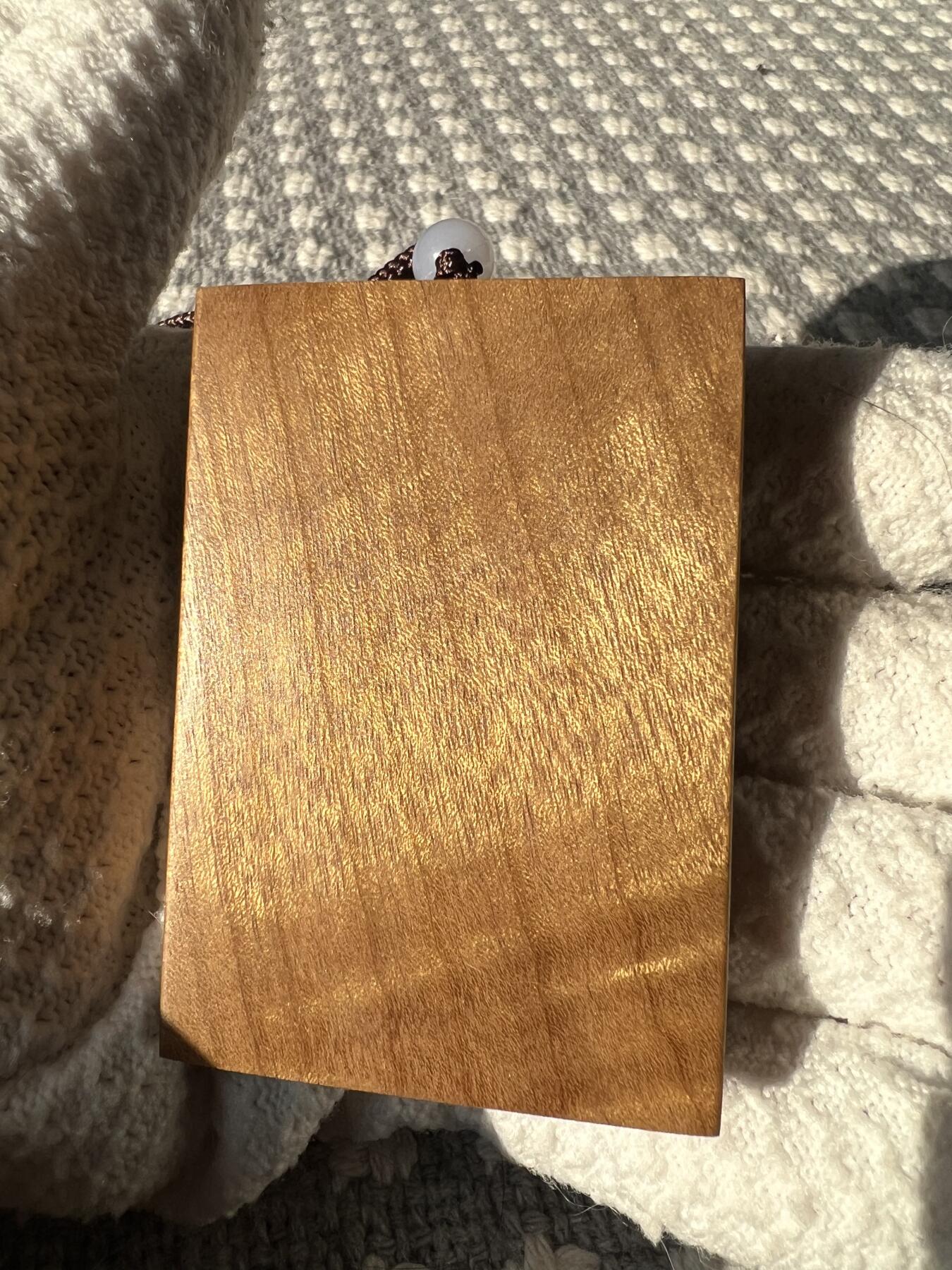 零元拍：NO.1 金丝楠牌子，香喷喷的小金砖，金光闪闪，68.5/47.5/14MM