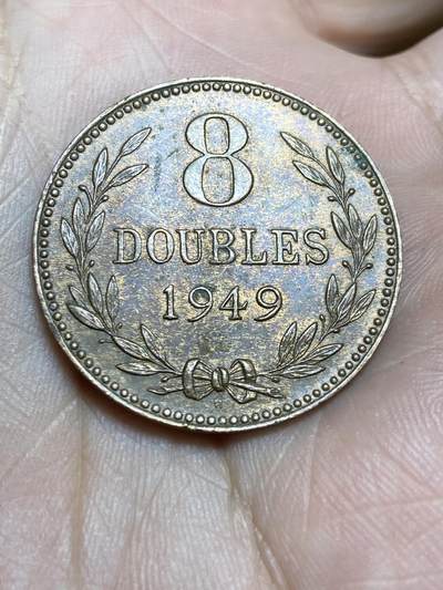 2025年第一百三十六场(总第一百六十二场）外国好品纸夹散币场(免佣金) - 好品–英属根西岛🇬🇬1949年8道布(第三版关门年，乔治六世时期，H标喜敦厂造)