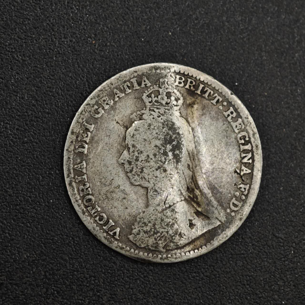 【淘币小摊】实时拍第八百二十六拍   散币场   满百包邮可预留二周 每周一统一发货   英国1891年维多利亚3便士银币