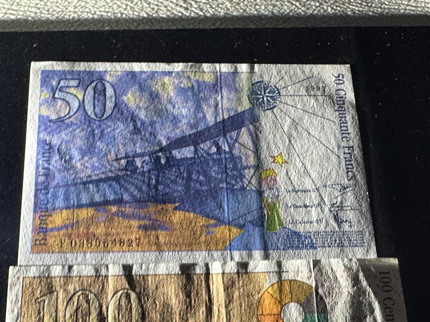 《外钞收藏家》第五百九十三期（精品场）（本平台长期征集拍品、欢迎藏友们联系合作） 法国末版50、100、200法郎 50法郎近全新 其他非全新