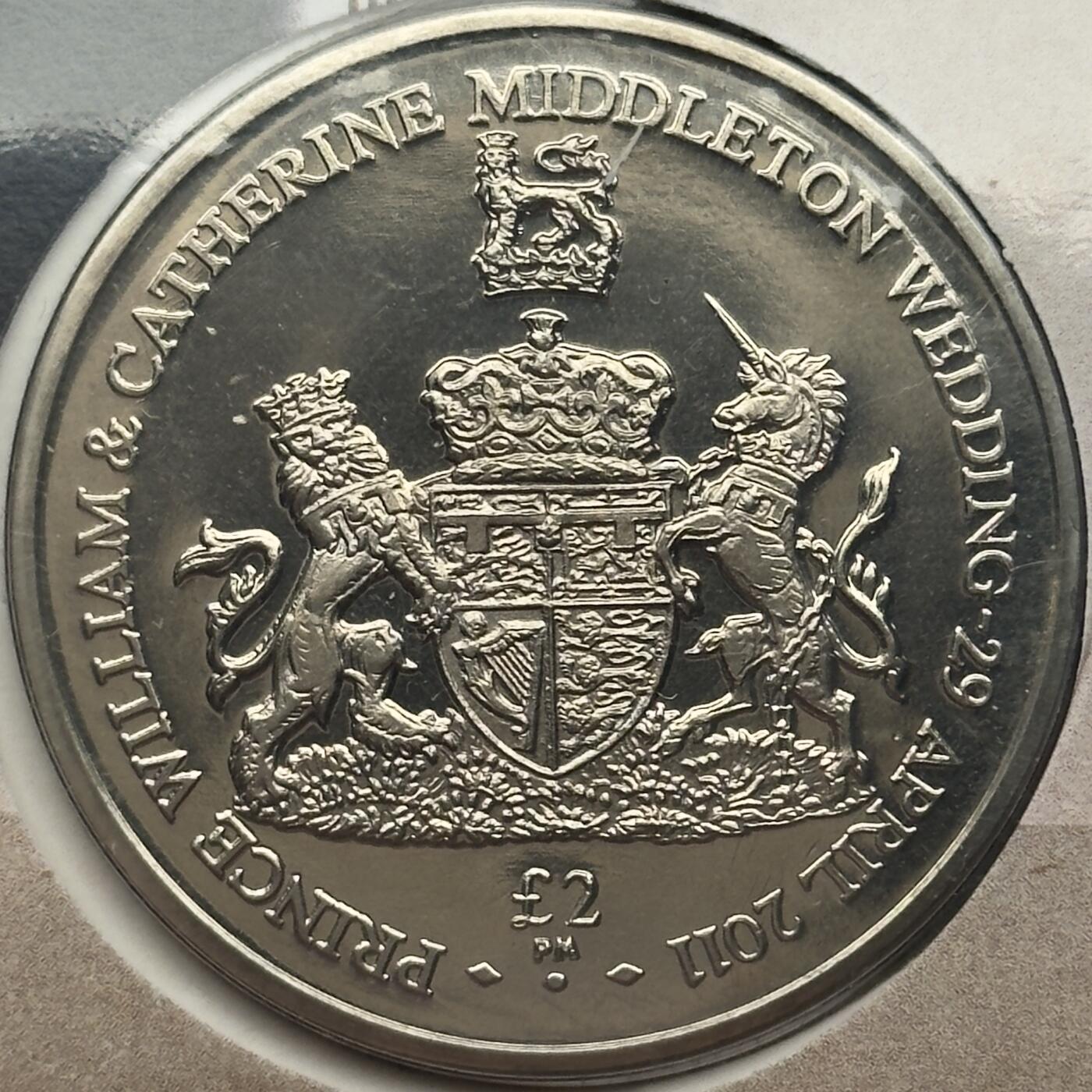 ＜小葵钱铺＞第67期·克朗币·银币场·满200包邮，不寄存·12月15日发货 〈邮币封〉南乔治亚岛和南桑威奇群岛2011年皇家婚礼2镑克朗型纪念币