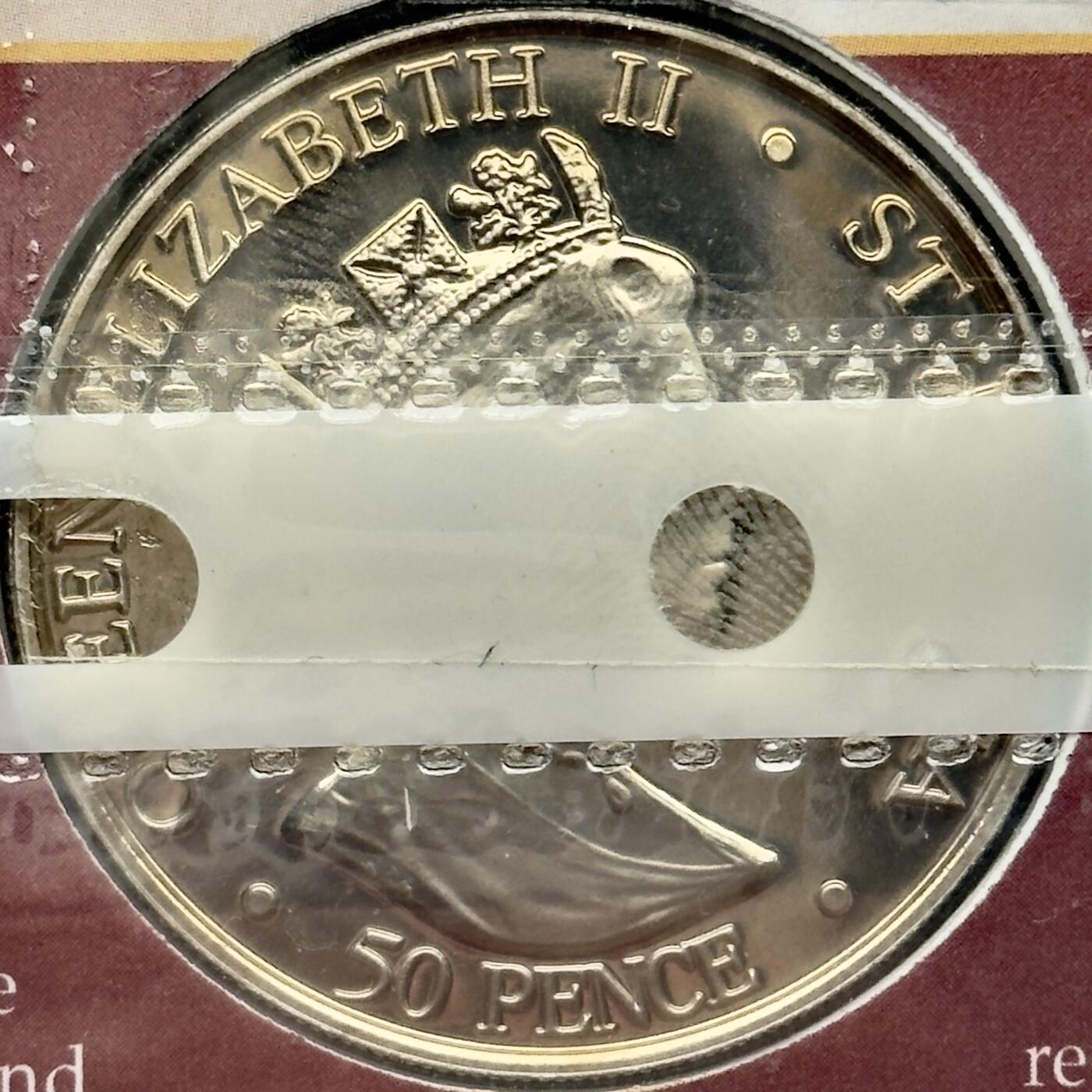 ＜小葵钱铺＞第67期·克朗币·银币场·满200包邮，不寄存·12月15日发货 〈邮币封〉圣赫勒拿岛2003年加冕50周年·皇冠、宝球和权杖50便士克朗型纪念币