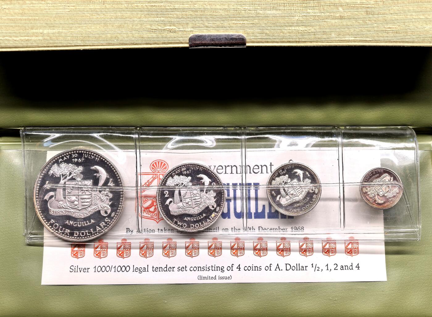 凡希社世界钱币微拍月度大拍（2025/12） 1968安圭拉大钱包精铸PS原厂盒证品相一流