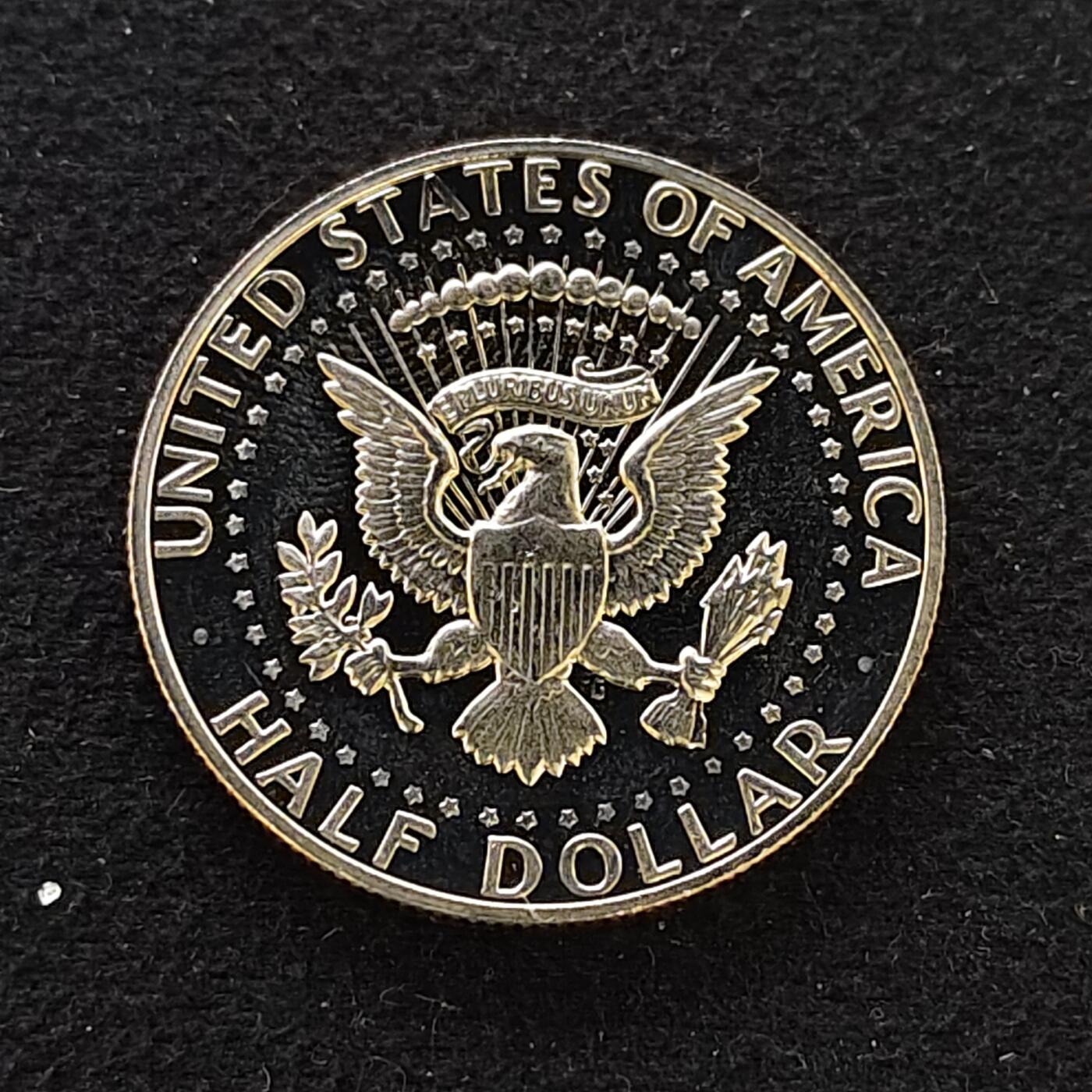 【全场包邮】纯粹捡漏拍486场（免费代拍第23场） 美国1981年S版肯尼迪50分精制币