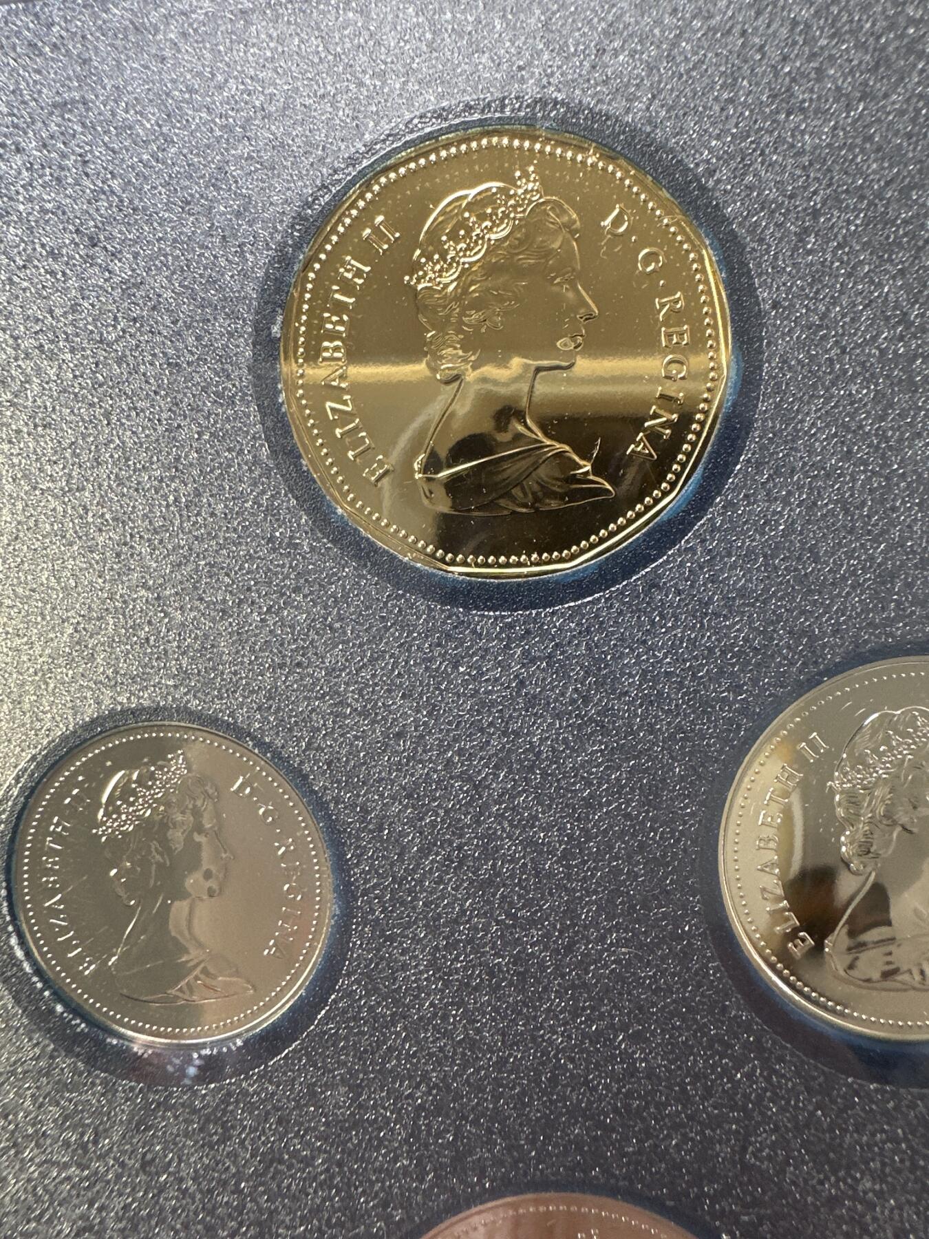 12.25银币、套币、精制币专场