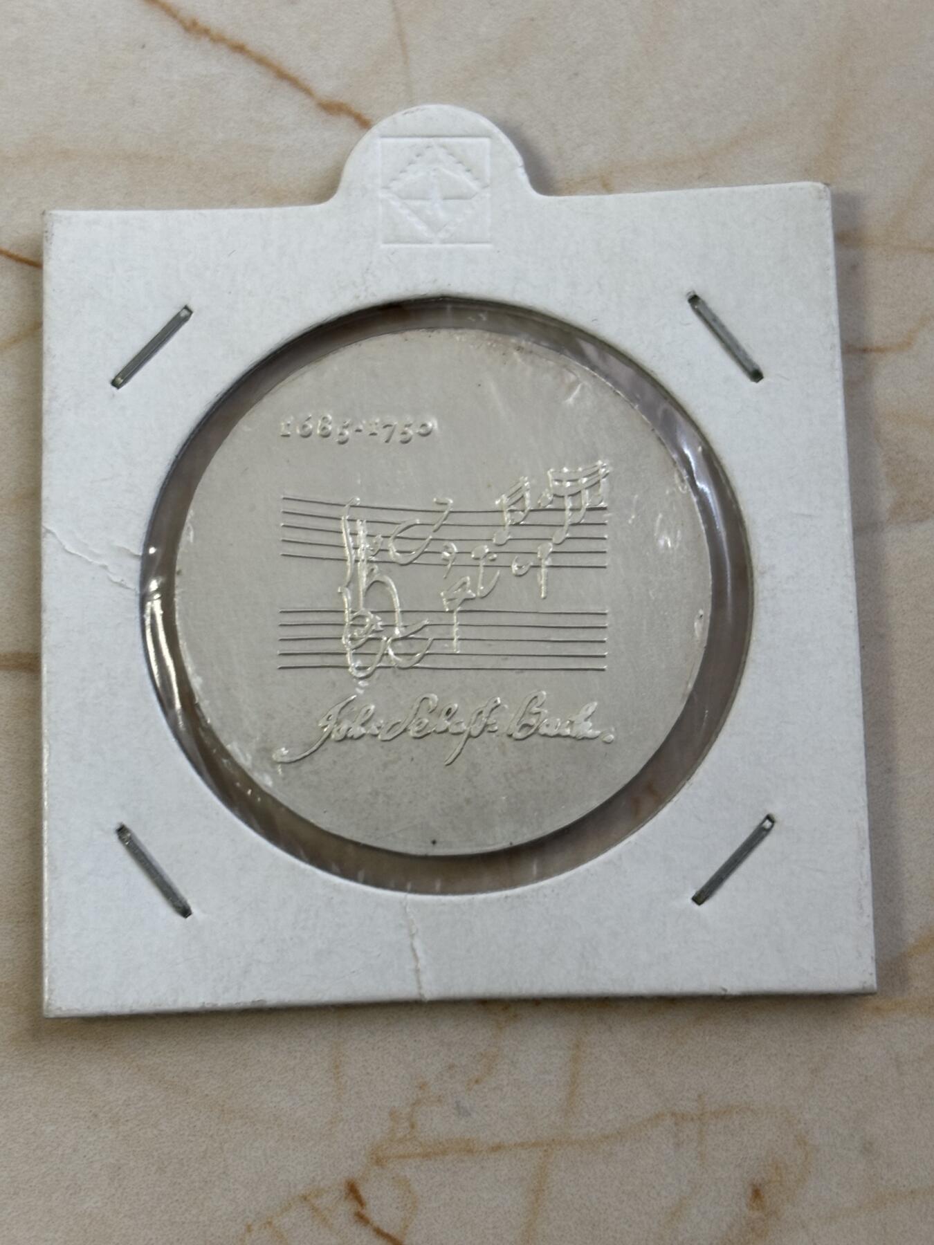 第185期拍卖 德国东德1975年音乐家巴赫逝世20马克普制纪念银币.625银，20.9克，直径33毫米，发行100000枚