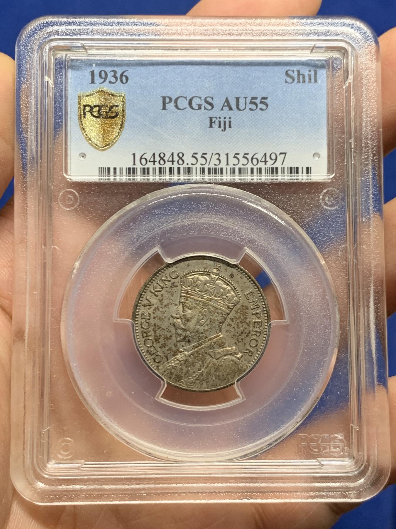 《竞宝斋》第447场 周日，周一，2场连拍 （全场包邮） PCGS AU55 英属斐济1936年乔治五世1先令银币，淡淡包浆，值得拥有，英属小众品种