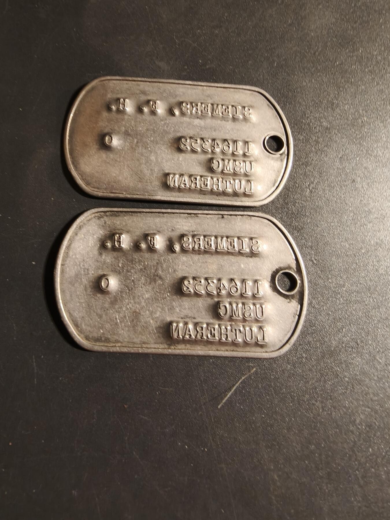 老王徽章第169期 美国海军陆战队狗牌一组      路德宗人士